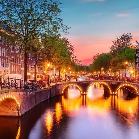 House With 2 Private Independent Studio's 120 M2 * Amsterdam