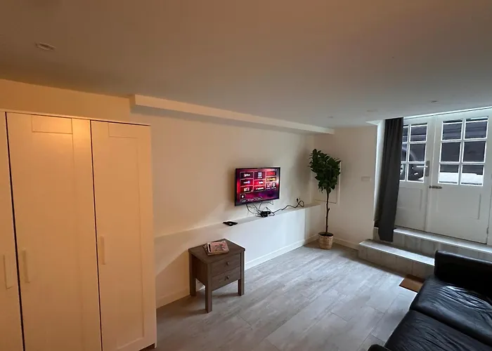 Luxury House With 2 Private Independent 120 M2 Near Leidseplein Centre - Paid Parking Possibilities Nearby Amsterdam