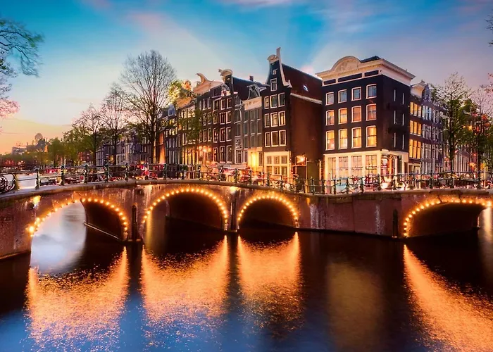 Luxury House With 2 Private Independent 120 M2 Near Leidseplein Centre - Paid Parking Possibilities Nearby