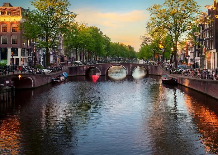 Luxury House With 2 Private Independent 120 M2 Near Leidseplein Centre - Paid Parking Possibilities Nearby * Amsterdam